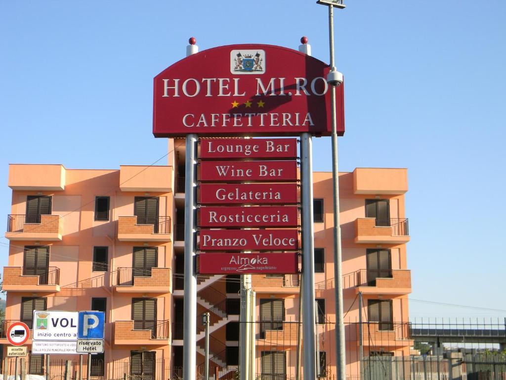 Hotel Mi.Ro. Casalnuovo Di Napoli Bagian luar foto