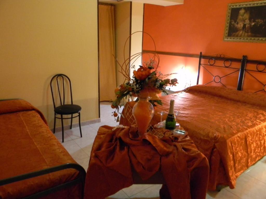Hotel Mi.Ro. Casalnuovo Di Napoli Ruang foto