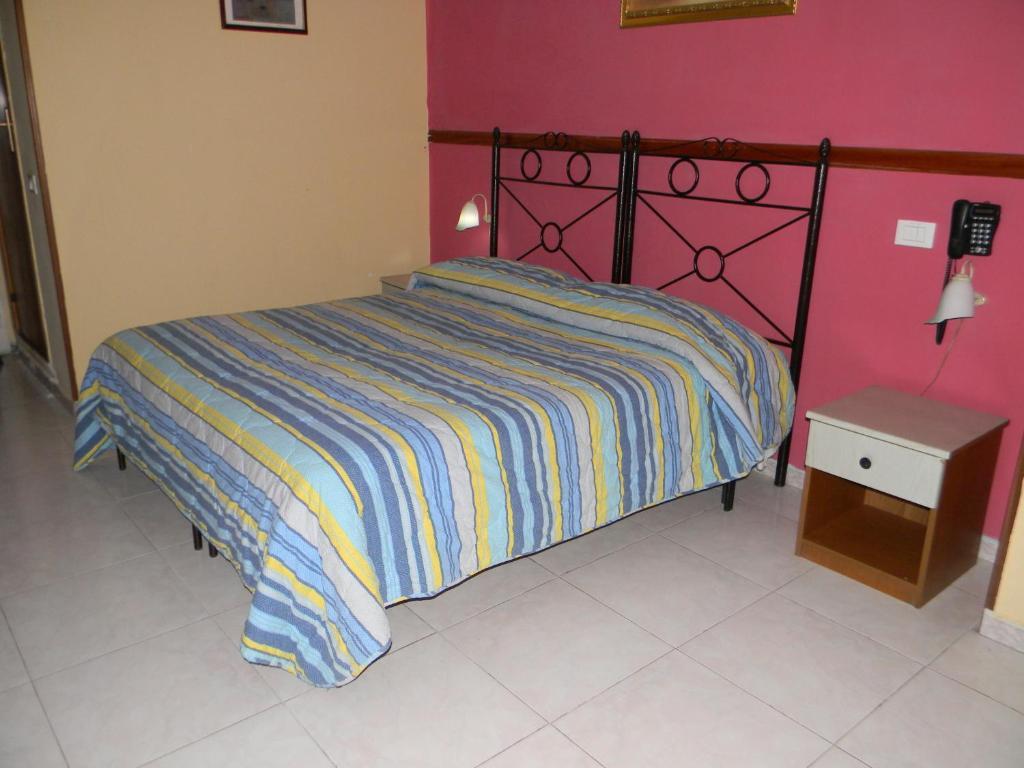 Hotel Mi.Ro. Casalnuovo Di Napoli Ruang foto